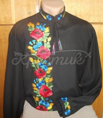 Мужская вышиванка на черном "Полевые цветы" фото