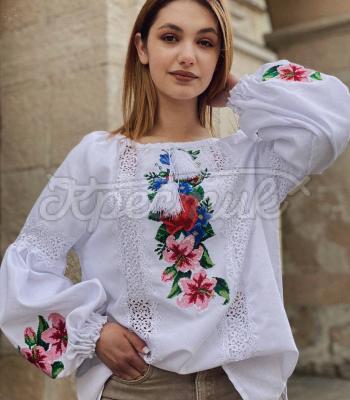 Элегантная женская вышиванка с лилиями "Селения" купить блузку Киев