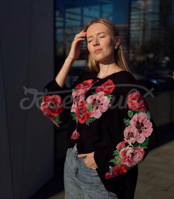 Черная женская вышиванка на шифоне "Маковая иллюзия" купить блузку Киев