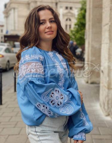 Блакитна жіноча блузка "Санатана" купити блузку Харків