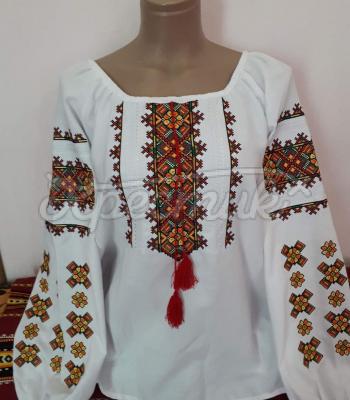 Женская вышитая блуза "Мозаика" фото
