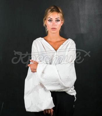 Белая вышитая женская сорочка "Белый снег" фото