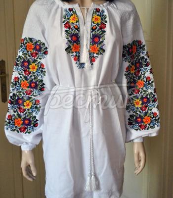 Украинский комплект с вышивкой "Борщевская княгиня" фото