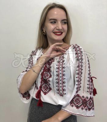 Жіноча вишиванка "Чарівні візерунки" Київ купити