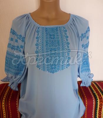 Вышитая женская шифоновая блузка "Синие узоры" фото