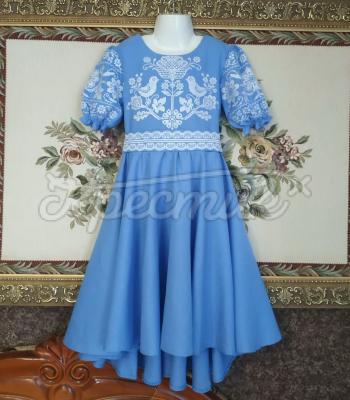 Платье с вышивкой на девочку "Голубое небо" фото