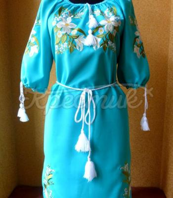Вышитое женское украинское платье "Лунные лилии" заказать