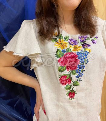 Вышитая женская блузка "Агнесса" день вышиванки