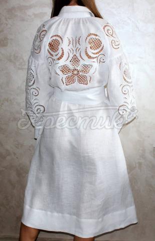 Довга вишита сукня з рішельє на білому льоні "Рафаелла" купити сукню бохо