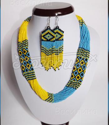 Украинские сережки из бисера 