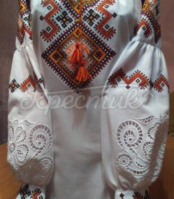 Жіноча вишиванка з рішельє "Українські мотиви" вишита блуза