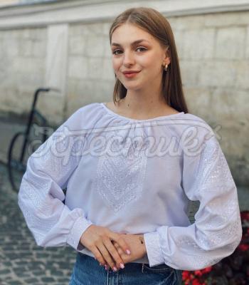 Біла жіноча вишиванка "Умка" купити блузку бохо