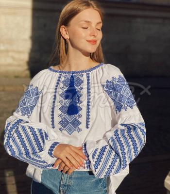 Біла жіноча вишиванка "Сільва" український дизайнер