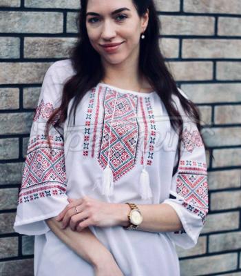 Біла шифонова вишиванка жіноча "Зачарована Десна" купити блузку