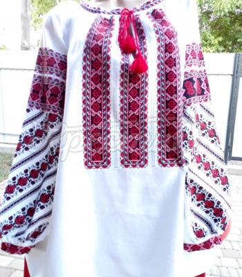 Женская вышиванка ручной вышивки "Малинка" фото