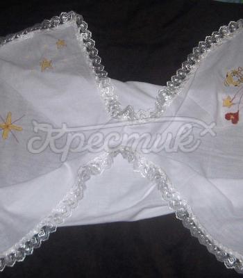 Вышитая крыжма для крещения ребенка