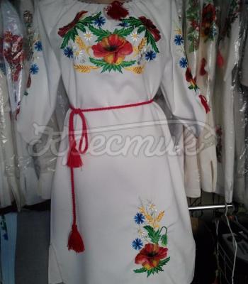Женское вышитое платье "Цветочное поле" 2 фото