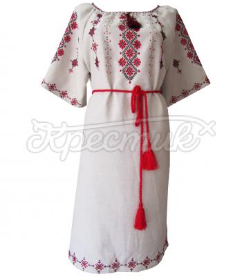 Вышитое платье ручной работы в украинском стиле