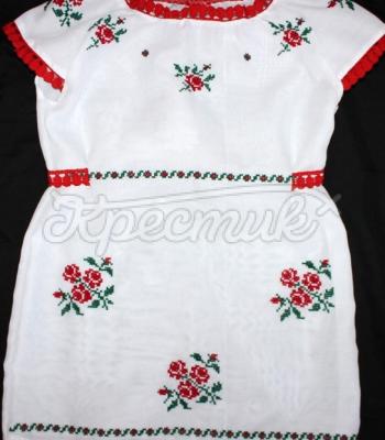 Детское платье вышиванка "Розы в рюшах" фото