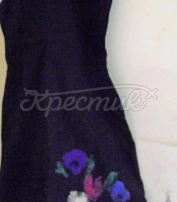 Шикарное льняное платье с авторской техникой валяния шерсти по ткани.
