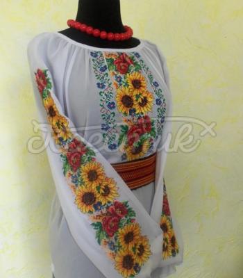 Женская вышиванка украинская "Королевский подсолнух" фото