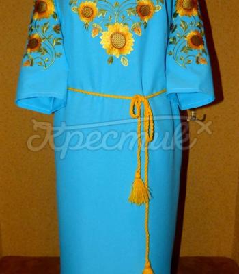 Бирюзовое платье вышиванка с желтыми подсолнухами фото