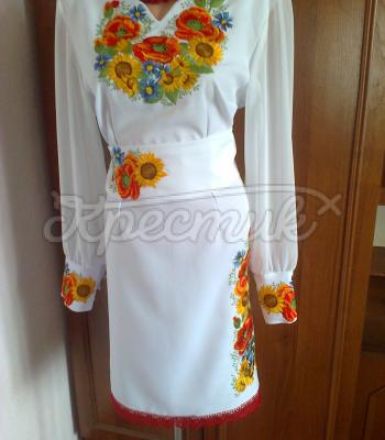 Женское вышитое платье "Солнечный цветок" фото