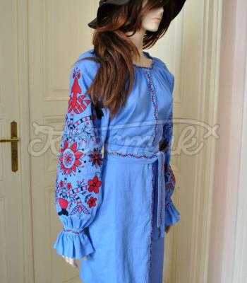 Голубое платье с вышивкой "Дерево рода" в стиле бохо