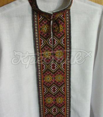 Мужская сорочка вышиванка с украинским орнаментом