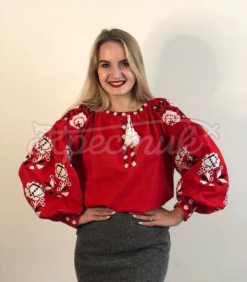 Жіноча червона вишиванка купити