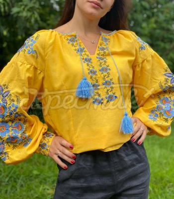 Желтая вышитая блузка "Патриотический цветок" купить