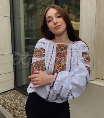 Українська біла вишиванка "Рузана" купити вишиванку