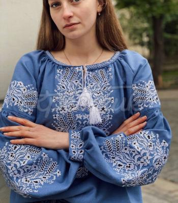 Голубая вышитая блузка "Колосковая джинс" украинский бренд