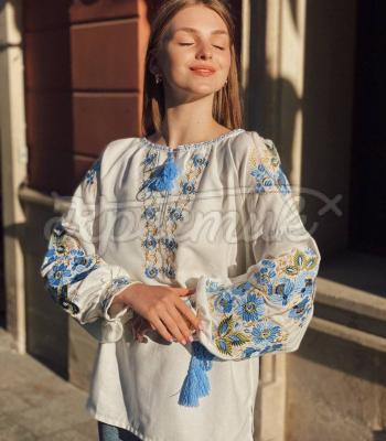 Біла жіноча вишиванка "Квіткова експресія" купити вишиванку Одесса