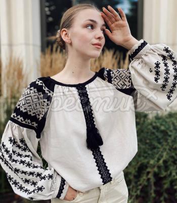 Біла жіноча вишиванка бохо "Маліка" українский виробник