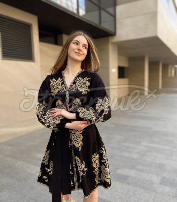 Стильна класична вишита сукня чорна з трояндами "Летиція" купити сукню Одесса