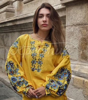 Яркая вышиванка женская "Елизавета" с цветочным орнаментом купить Киев
