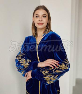 Велюровая женская вышиванка "Чеслава" купить синюю вышиванку