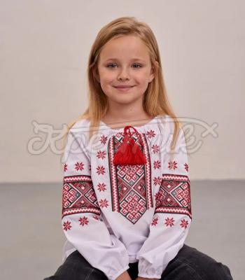Классическая вышиванка на девочку "Звездочка" купить Киев