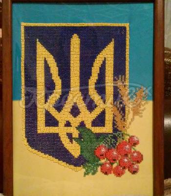 Вышитая картина "Герб Украины" купить 