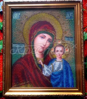 Вышитая бисером икона "Богородица Казанская" купить