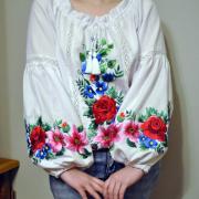 Біла вишита блуза "Мелані" фото