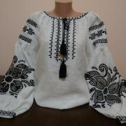 Біла вишиванка з вишивкою рішельє "Емілія" купити