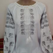 Жіноча вишиванка "Шеріл" фото