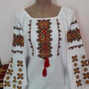 Жіноча вишита блуза "Мозаїка" фото