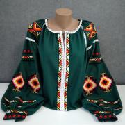 Жіноча вишиванка "Соковита зелень" фото