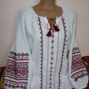 Українська жіноча вишиванка "Геометрія стилю" фото вишиванки