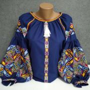 Жіноча вишиванка "Кольорові сни"  фото