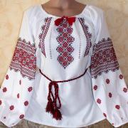 Женская вышиванка "Красные цветы 3 " купить