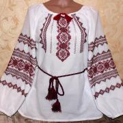 Жіноча вишиванка біла "Бордові ромби" купити ручна робота